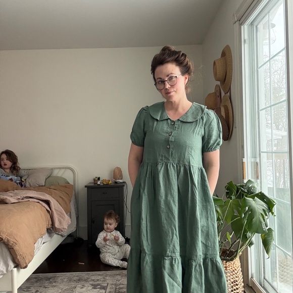 Custom LinenMn Dress - Picture 3 of 6